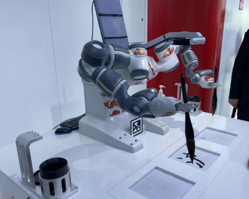 投资11亿机器人工厂落户上海，预计2025年中国机器人密度将翻倍